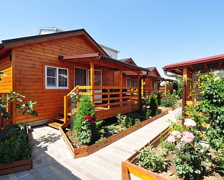 BLAGO-HOUSE, Благовещенская